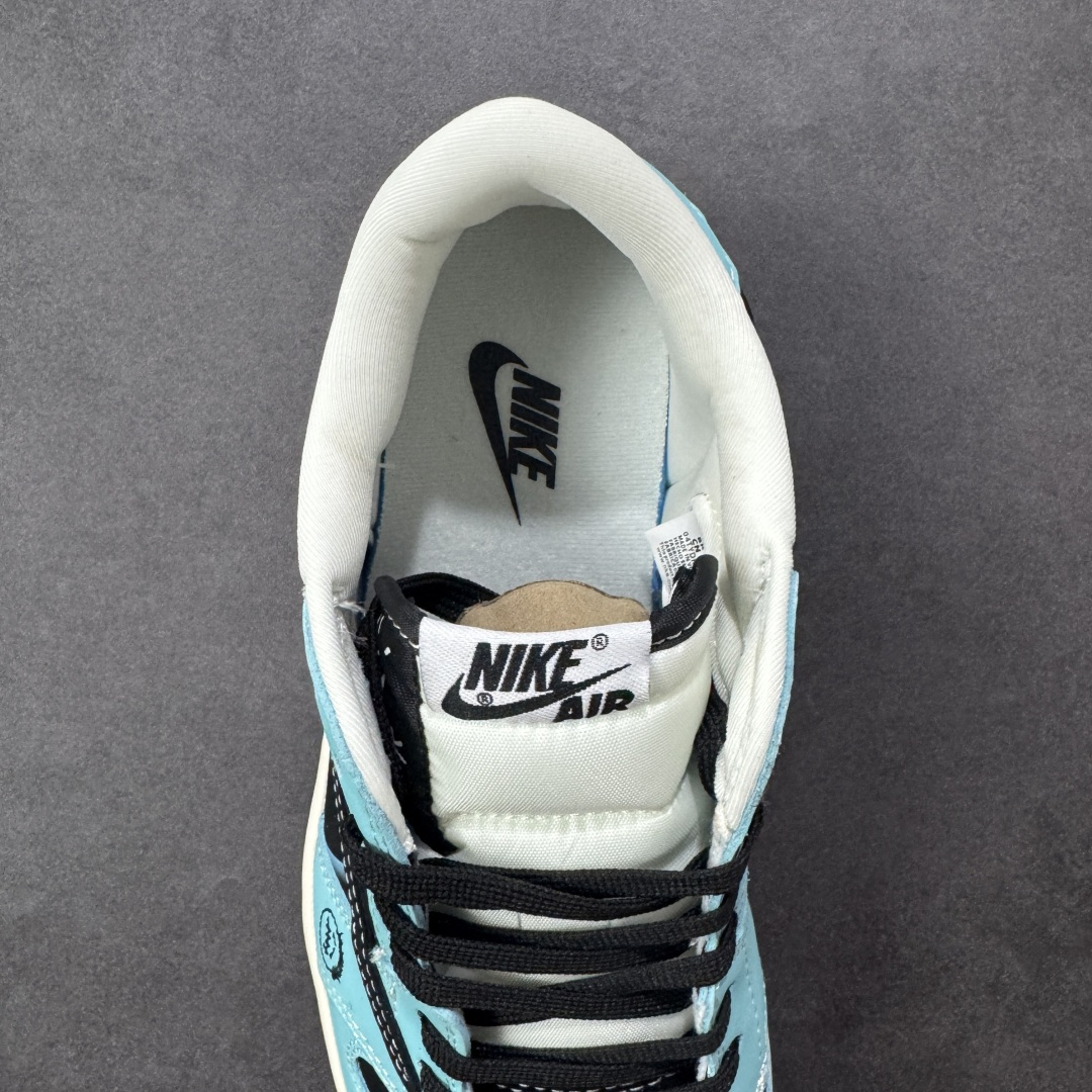 图片[7]-【定制版】Travis Scott x Jordan 1 Low “斯图西联名——台球黑蓝鬼脸” 高端定制 乔丹倒勾低帮休闲板鞋 大厂纯原品质出货 纯正版型 定制鞋盒 皮料切割干净无任何毛边 细节完美 超高清洁度 货号：DD7866-103 尺码：36 36.5 37.5 38 38.5 39 40 40.5 41 42 42.5 43 44 44.5 45-选品中心