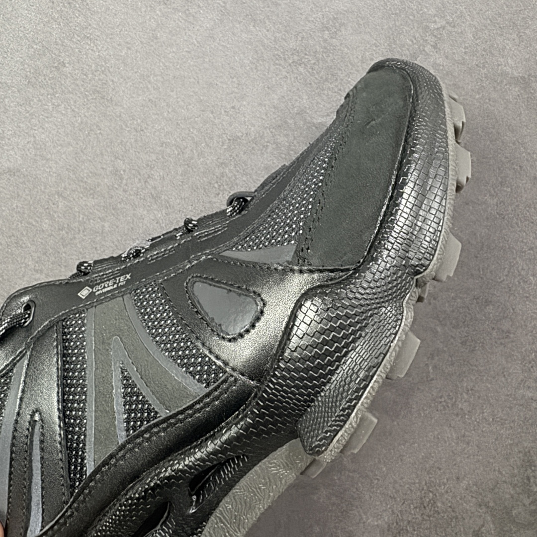 图片[5]-【头层升级版】ECCO爱步男鞋德训鞋秋 ecco爱步 Biom 2.2 牛皮 户外运动 健步 轻盈舒适 减震耐磨 低帮 登山鞋/徒步鞋 男款 柔酷零点系列 重塑德训经典轮廓，简约而不失格调 轻松切换不同生活场景的搭配需求 不易挤脚复古经典百搭 全皮革内里系统，从内衬到鞋垫，全皮革覆盖的贴心设计，如第二层肌肤般温柔承托双脚 三重舒适 轻盈大底搭载爱步独有科技 简约系带设计 可自由调节松紧 一体成型贴合脚部，轻弹缓震运动时自带缓冲buff 引领街头风向 尺码：39 40 41 42 43 44 编码：XYB330340-选品中心