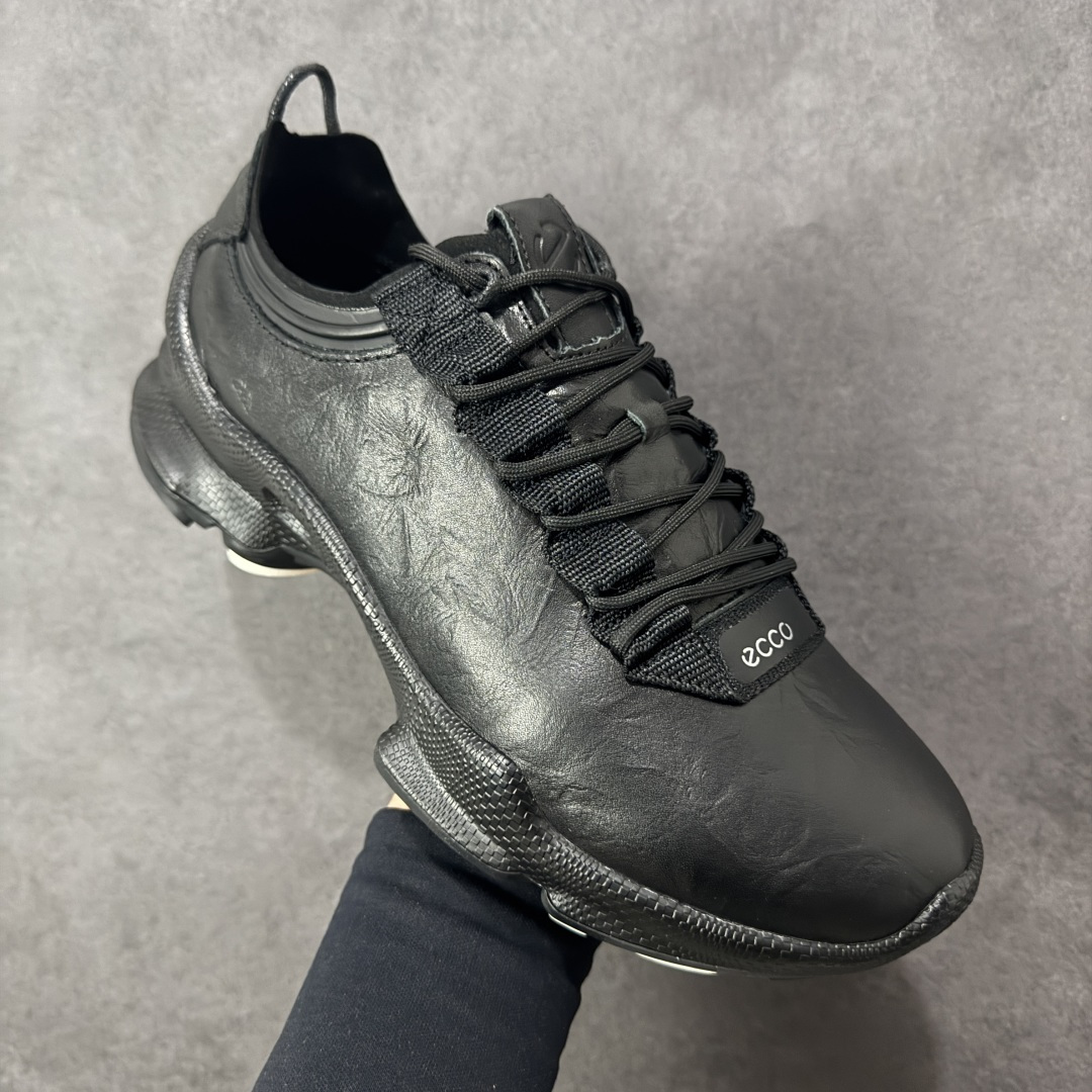 图片[3]-【头层升级版】ECCO爱步男鞋德训鞋秋 ecco爱步 Biom 2.2 牛皮 户外运动 健步 轻盈舒适 减震耐磨 低帮 登山鞋/徒步鞋 男款 柔酷零点系列 重塑德训经典轮廓，简约而不失格调 轻松切换不同生活场景的搭配需求 不易挤脚复古经典百搭 全皮革内里系统，从内衬到鞋垫，全皮革覆盖的贴心设计，如第二层肌肤般温柔承托双脚 三重舒适 轻盈大底搭载爱步独有科技 简约系带设计 可自由调节松紧 一体成型贴合脚部，轻弹缓震运动时自带缓冲buff 引领街头风向 尺码：39 40 41 42 43 44 编码：XYB330340-选品中心