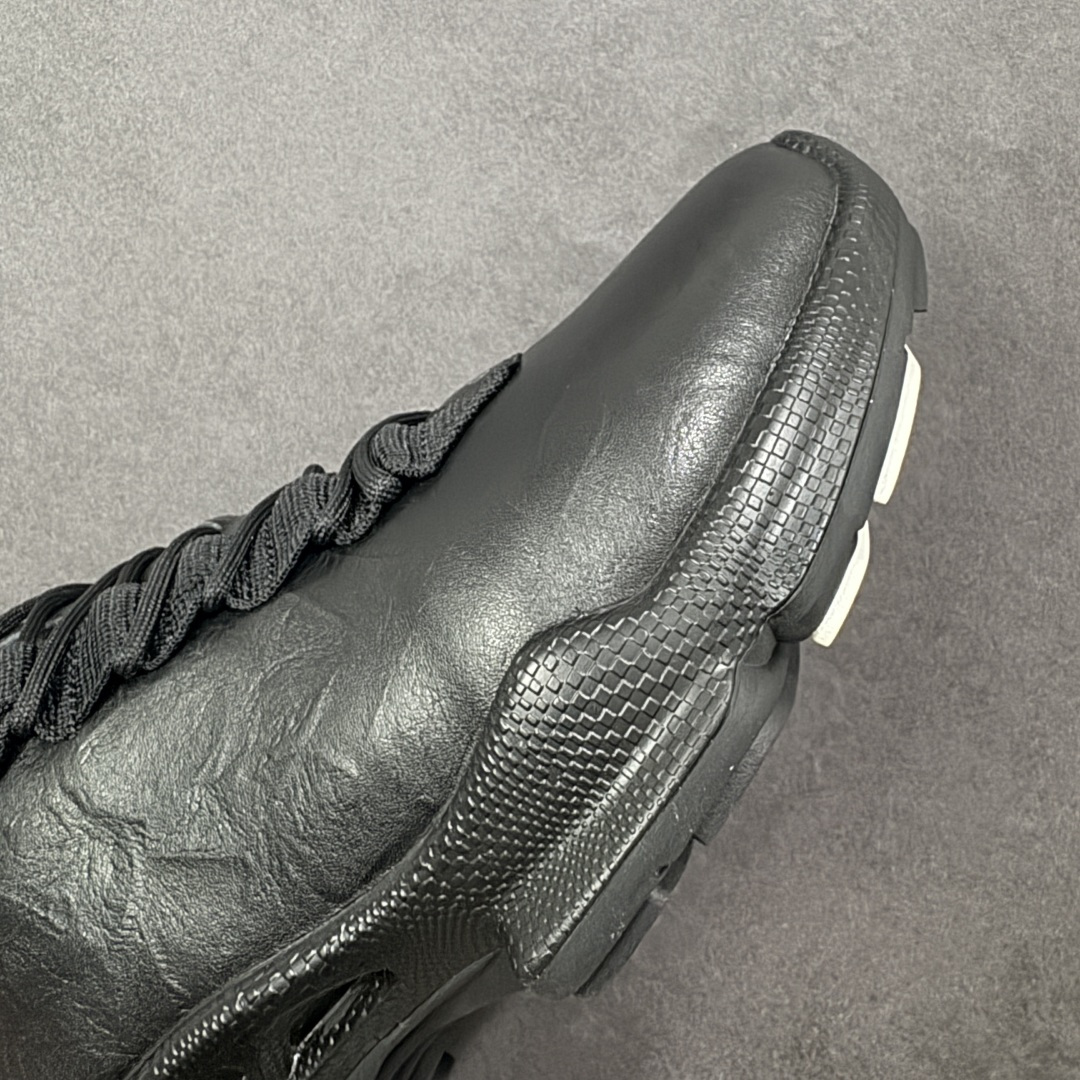 图片[5]-【头层升级版】ECCO爱步男鞋德训鞋秋 ecco爱步 Biom 2.2 牛皮 户外运动 健步 轻盈舒适 减震耐磨 低帮 登山鞋/徒步鞋 男款 柔酷零点系列 重塑德训经典轮廓，简约而不失格调 轻松切换不同生活场景的搭配需求 不易挤脚复古经典百搭 全皮革内里系统，从内衬到鞋垫，全皮革覆盖的贴心设计，如第二层肌肤般温柔承托双脚 三重舒适 轻盈大底搭载爱步独有科技 简约系带设计 可自由调节松紧 一体成型贴合脚部，轻弹缓震运动时自带缓冲buff 引领街头风向 尺码：39 40 41 42 43 44 编码：XYB330340-选品中心