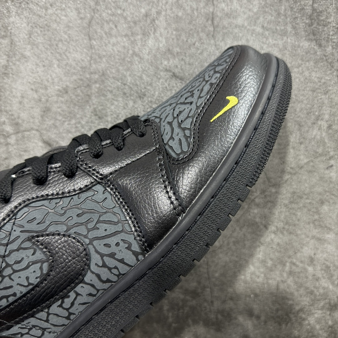 图片[6]-【DT纯原】Air Jordan Low AJ1 乔1黑黄爆裂纹 低帮文化休闲运动板鞋 IM6568-010  市面中低帮最具代表性版本没有之一 口碑大厂出品 品控大底版型不断改良更新 全套原纸板楦头开发 确保原汁原味 完美呈现版型 完美零毛边处理 原厂内置全掌气垫 价格定位良心 平台专用代工流水线出品 一眼公司既视感 拿到手的一瞬间就与众不同 碾压市面所有版本 全部原鞋开发 每一个配色都会采购原鞋确认细节 打破市面看图做货无好货之说 尺码：35.5-46-选品中心