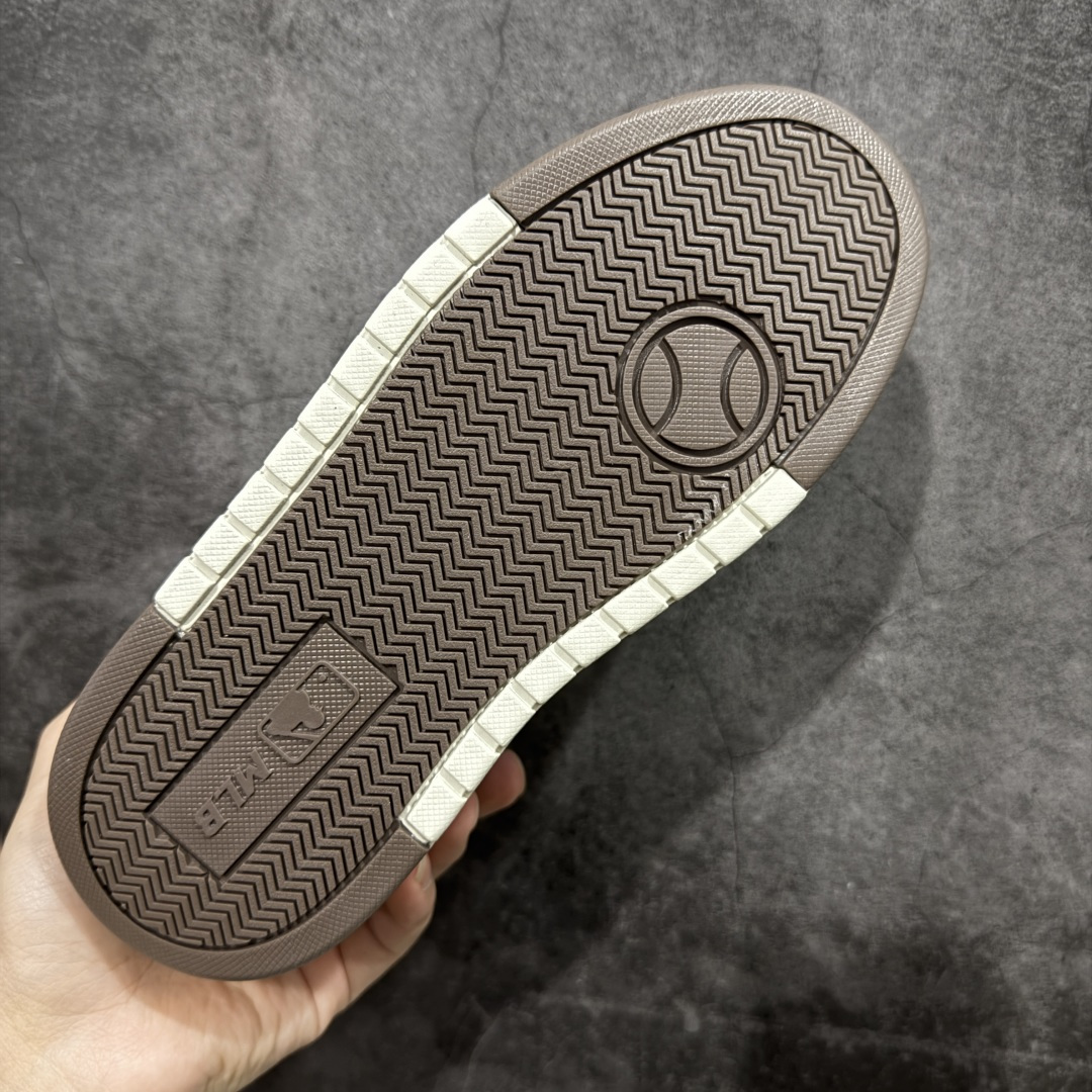 图片[9]-【公司级】韩国洋基队NY大标潮流老爹鞋 MLB小白鞋市面上唯一顶级纯原版本 原材料打造 原楦原档案数据开发版型 完美鞋头弧度/后套收口效果🆚市面文案版本‼️ 原厂立体填充鞋舌海绵 中底注胶孔原数据开发模具大底 原厂转印标 保证不掉字 内增高6cm 原厂1：1模具开发 原厂进口纳米材质 原厂 全套手提袋 原盒雷射防伪标包装 天猫订单品质 官网尺码 35-45-选品中心