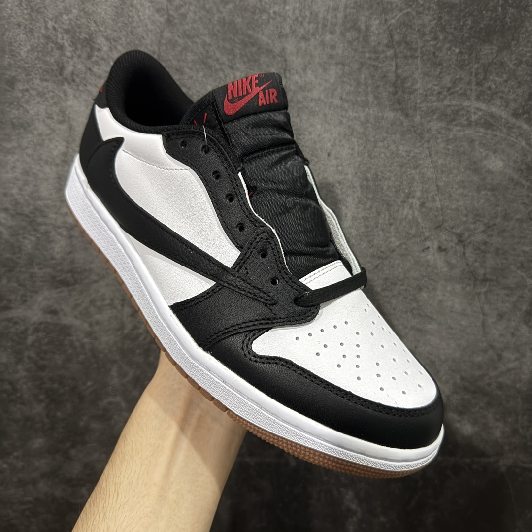图片[3]-【原厂版】Air Jordan 1 x Travis Scott AJ1 x TS联名黑白倒钩低帮 DZ4137-700 超级强悍品质 可对比市场各大纯原版本 专业aj大厂出品 对细节的把控毋庸置疑 材料也是用最接近原鞋的头层皮料 所有地方都没有做到减配 原厂鞋楦打造完美鞋型 整体鞋型以及后跟做的弧度做的非常好 鞋带为原厂打蜡鞋带 粗细程度同步原鞋 裁片清洁度到位 无明显瑕疵毛边 免修产品 正确针车 该重针 该有尖角的地方都有做到 鞋价格非常香 转手可闭眼卖高价 到手各位就知道货有多好 绝对秒杀一切同价格货品 尺码：36-47.5-选品中心