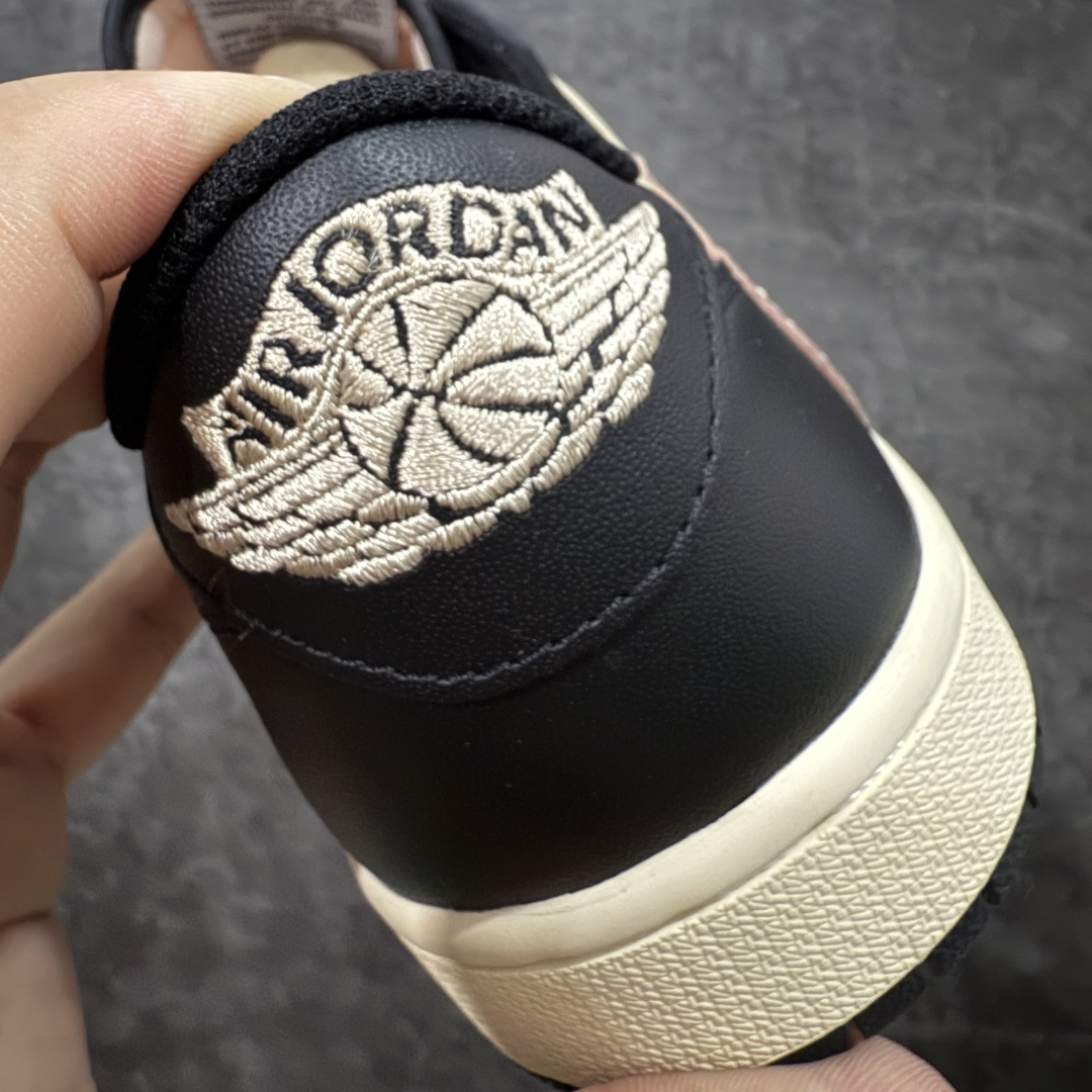 图片[2]-【KZ纯原】Travis Scott x Air Jordan AJ1 Low OG SP TS联名 倒钩低帮 DM7866-2011 原材料头层皮料 国内一线头部知名大厂出品 高端外贸零售专供品质 版型细节完美 原鞋原楦头纸板开发 原厂防尘纸 极致一眼正品既视感 尺码：36-47.5-选品中心