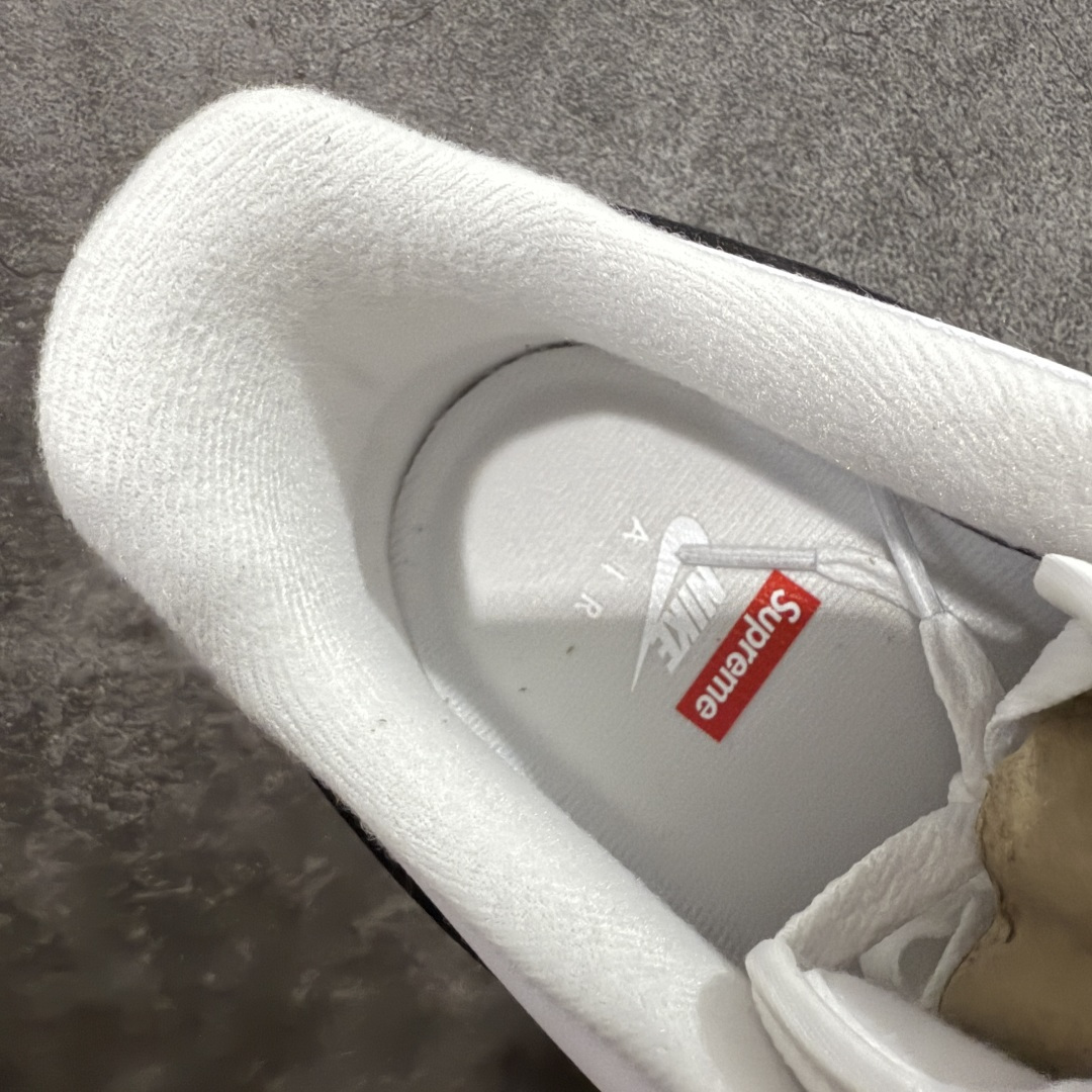 图片[7]-【GX2.0纯原】Supreme x NK Air Force 1 Low \’07 空军一号低帮经典板鞋联名 白黑 CU9225-102 顶级空军 皮料质感可媲美原版 细节吊打市场其他代号版本 全鞋电脑针车 工整有序 原厂港宝加持完美还原灵魂版型 原盒原配从里到外百分百还原 原厂全头层原厂皮料 原标原盒 内置Sole气垫 中底白色背胶 中底划线 已经无限的接近公司 原厂楦头 原厂刺绣 后跟弧度修正 正确中底四线防伪 尺码：36 36.5 37.5 38 38.5 39 40 40.5 41 42 42.5 43 44 44.5 45 46-选品中心