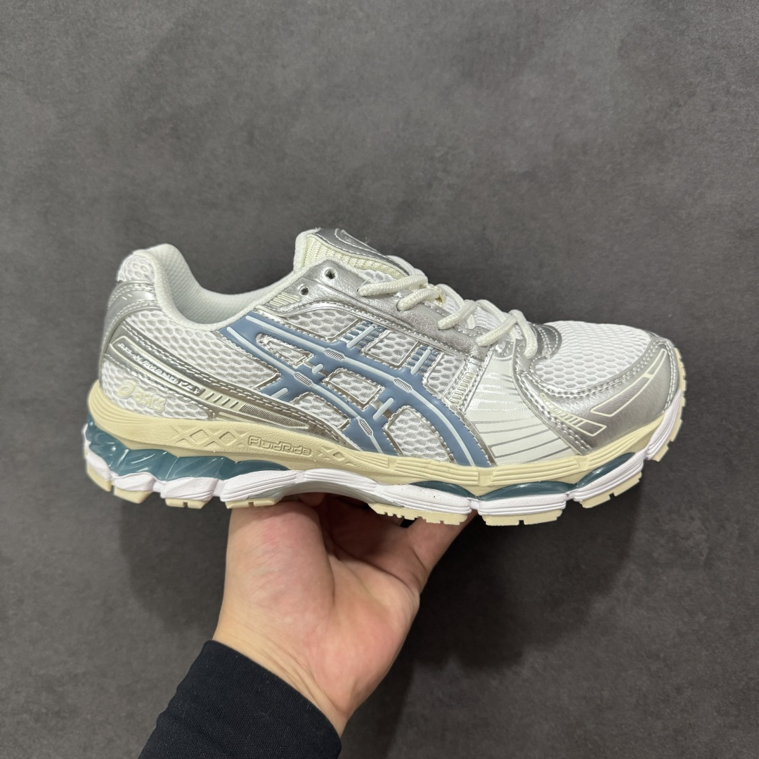 【公司级】Asics Gel-Kayano 12.1 亚瑟士运动休闲透气专业跑鞋 采用工程弹性双层再生针织密度鞋面材质 后跟3D 可视GEL缓震乳胶物料 升级FF BLAST PLUS全新缓震中底部位科技材质 外置高耐磨橡胶外底 稳步升级,跑出节奏 尺码:36 37 37.5 38 39 39.5 40 40.5 41.5 42 42.5 43.5 44 45-选品中心