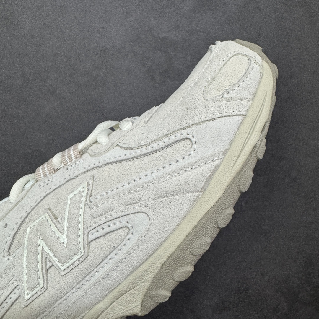 图片[5]-【GQ福利特价】NB新百伦New Balance 204L系列低帮薄底复古风休闲运动慢跑鞋 #升级原楦原纸版开发 #采用环保绒面革鞋面材质 #搭载EVA 科技中底组合防滑耐磨橡胶大底❗️ 尺码：36 37 37.5 38 38.5 39.5 40 40.5 41.5 42 42.5 43 44 44.5 45-选品中心