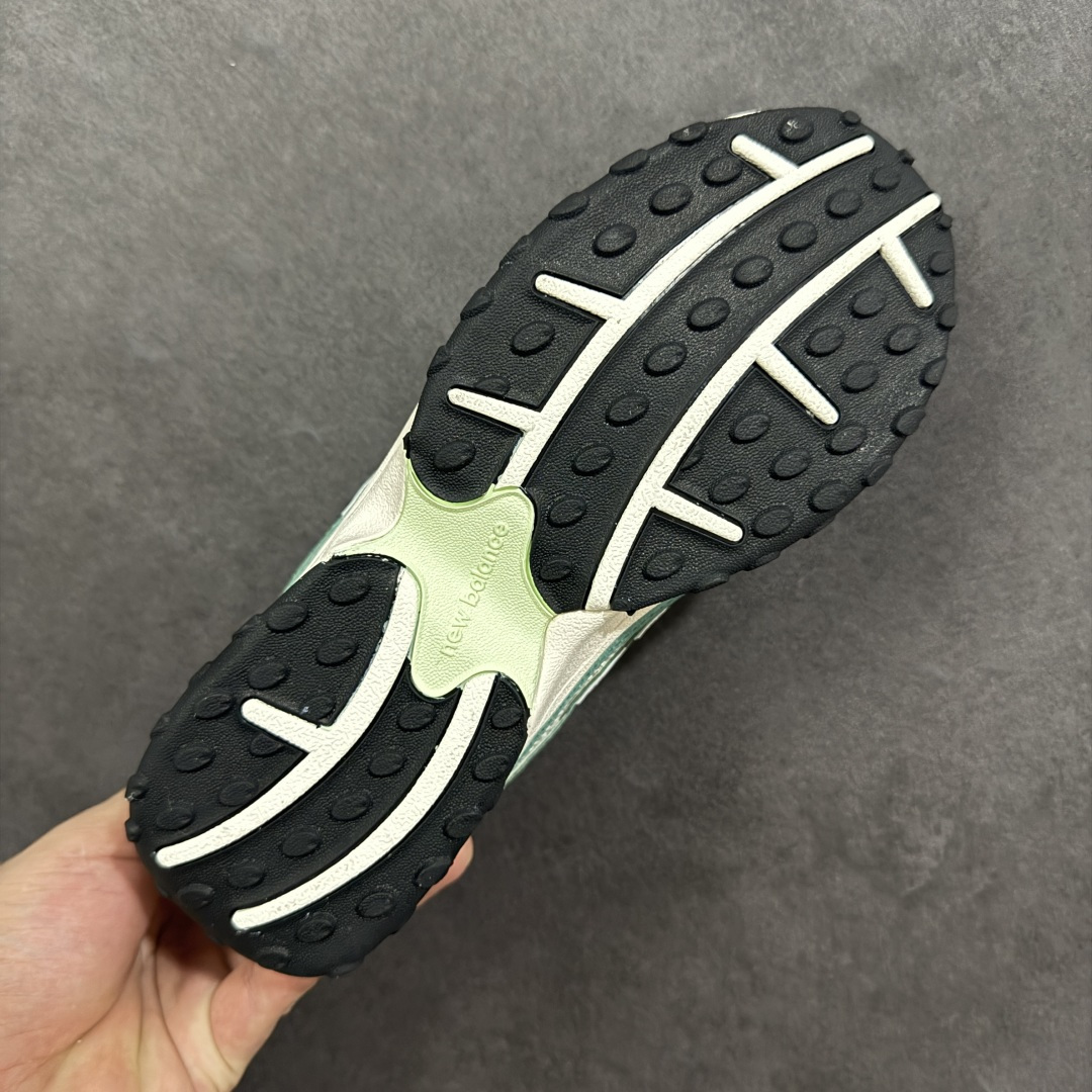 图片[9]-【GQ福利特价】NB新百伦New Balance 204L系列低帮薄底复古风休闲运动慢跑鞋 #升级原楦原纸版开发 #采用环保绒面革鞋面材质 #搭载EVA 科技中底组合防滑耐磨橡胶大底❗️ 尺码：36 37 37.5 38 38.5 39.5 40 40.5 41.5 42 42.5 43 44 44.5 45-选品中心