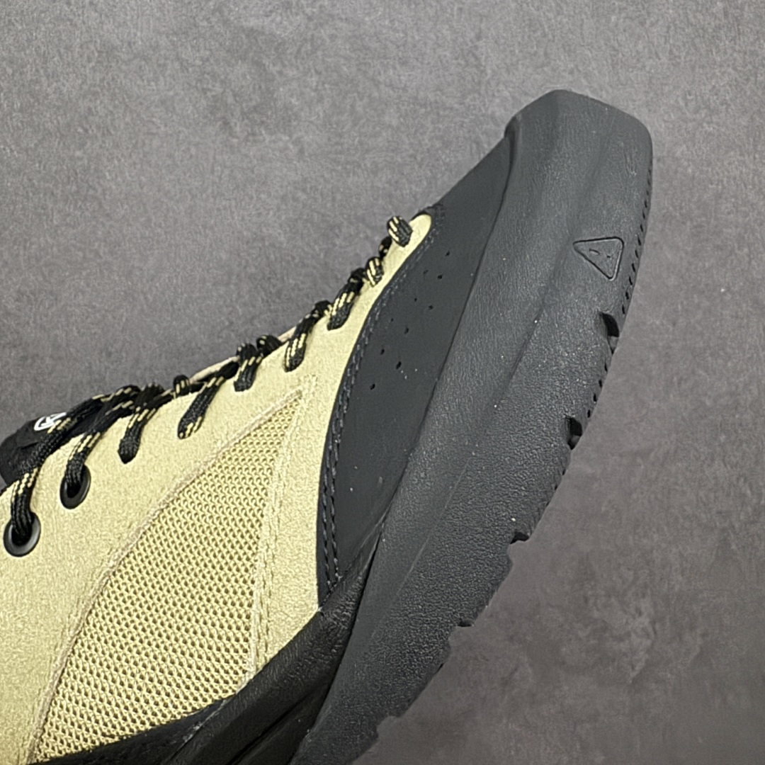 图片[5]-【公司级】科恩Keen Jasper Suede Sneakers 贾斯珀系列复古低帮户外风露营徒步登山运动训练鞋“绒面芥末黄黑”1022268 男女鞋采用环保绒面革鞋面材质#内嵌高密度EVA发泡缓震脚垫#外置一体式包裹防滑防剐蹭耐磨橡胶大底❗向经典的90年代致敬！山系神级鞋履,美国人气户外品牌 说到 KEEN 这个户外品牌，除了之前介绍过的经典凉鞋 KEEN NEWPORT 之外，另一双具有10年历史的 JASPER 也是非常值得大家关注的经典户外鞋 ，号称山系神级鞋履的JASPER，一直都是热门的长青款户外鞋，不管是登山还是日常穿搭都非常适合，街头也早已穿搭到爆了，可以说是每位户外人必备一双的户外鞋！ 适逢 JASPER 10周年，KEEN 也推出6款新色，不对称双色设计，加上经典的90年代户外流行色系，这样的配置复古但不流俗。 尺码：36-45 编码：JJB260270-选品中心