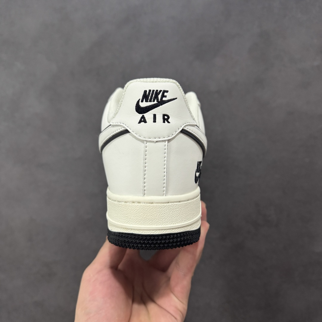 图片[4]-【定制版】Nike Air Force 1\’07 Low 米白黑 空军一号低帮休闲板鞋  #原楦头原纸板 原装鞋盒 定制五金配件 内置全掌气垫 原厂鞋底 货号：CS5288-036  尺码：36 36.5 37.5 38 38.5 39 40 40.5 41 42 42.5 43 44 44.5 45-选品中心