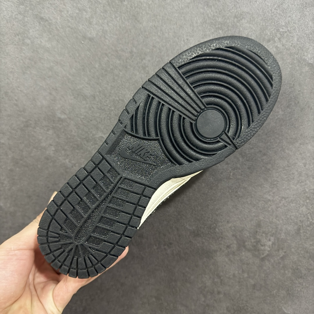 图片[9]-【定制版】Nike SB Dunk Low“ LV联名——米黑牛仔” 周年高端定制 低帮休闲板鞋 定制鞋盒 大厂纯原品质出货 超高清洁度 皮料切割干净无任何毛边 细节完美 货号：DN3168-002 尺码：36 36.5 37.5 38 38.5 39 40 40.5 41 42 42.5 43 44 44.5 45 编码：HXSB330340-选品中心