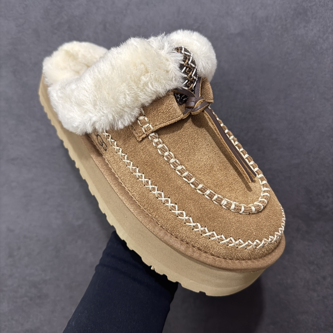 图片[3]-【X1纯原】全网热卖款最齐UGG130个配色市面顶级版本 UGG阿尔派半拖3CM中厚底女款小红书爆款8260 广州外贸大厂生产鞋头到鞋垫真羊皮毛一体独立外盒包装芯片带防水工艺区别市面任何版本 3cm厚底独立原版开发大底羊绒鞋垫冬季保暖外出家居都是很适合的选择进年uug推出款式系列局部偏向年轻消费者喜好也走到时尚潮流穿搭的前沿鞋身材质防泼水涂层翻毛皮鞋面17毫米UGGPURE™植入式羊毛内底轻便防滑舒适橡胶外底带有品牌LOGO商标带全套包装 尺码：353637383940-选品中心