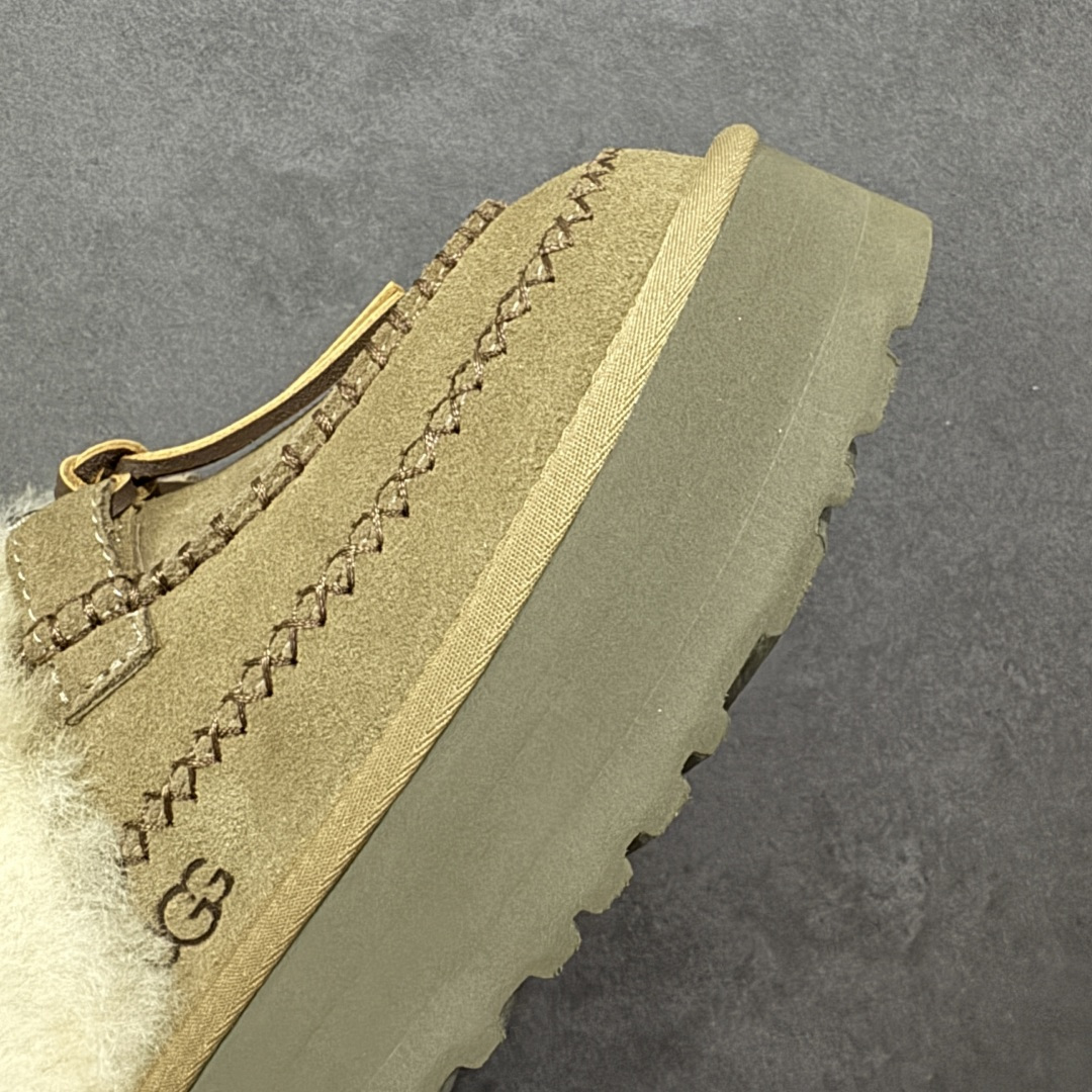 图片[5]-【X1纯原】全网热卖款最齐UGG130个配色市面顶级版本 UGG阿尔派半拖3CM中厚底女款小红书爆款8260 广州外贸大厂生产鞋头到鞋垫真羊皮毛一体独立外盒包装芯片带防水工艺区别市面任何版本 3cm厚底独立原版开发大底羊绒鞋垫冬季保暖外出家居都是很适合的选择进年uug推出款式系列局部偏向年轻消费者喜好也走到时尚潮流穿搭的前沿鞋身材质防泼水涂层翻毛皮鞋面17毫米UGGPURE™植入式羊毛内底轻便防滑舒适橡胶外底带有品牌LOGO商标带全套包装 尺码：353637383940-选品中心