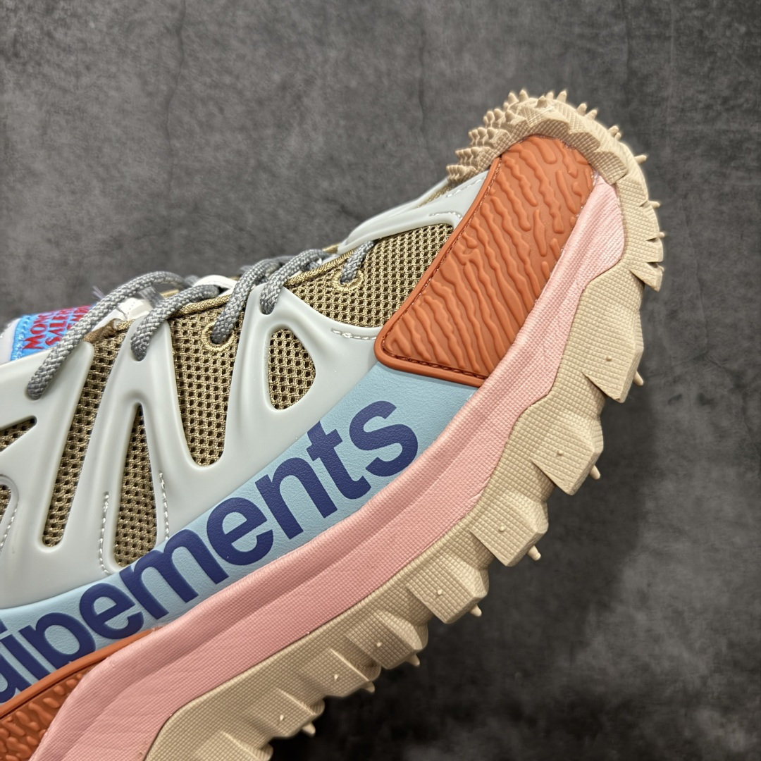 图片[6]-【GX版】Moncler Trailgrip Gore-Tex 蒙口/盟可睐 越野旅行系列低帮厚底轻量户外登山运动鞋 盟可睐MONCLER TRAILGRIP 鞋履新季系列 前卫设计碰撞实用科技 轻盈面料无惧炎热夏季 Trailgrip运动鞋作为盟可睐Moncler的秋冬新作横空出世 融蕴品牌山地基因 运用科技前沿技术 征服野外复杂地形 醒目的胎纹设计搭配弧形橡胶鞋头 确保经久耐穿 为山野探险与都市畅游提供高效防护 Trailgrip 2023春夏系列将在既有的实用性基础之上 推出全新配色 并采用更轻材质 尺码：36-46-选品中心