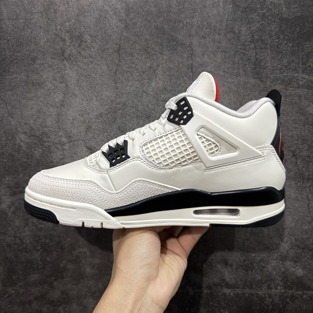 图片[2]-【GX纯原】Air Jordan AJ4 “Flight Club”Sail/Black-University Red 飞行俱乐部 IM4002-100 全新批次 重点区分市面 唯一正确细节 后跟饰片中心位置有合模线 超弹硅胶材质 内层不织布补强 补强为硅胶提供更强耐久性 避免断裂 圈内最强四代 独家外贸特供尺码含 45.5 49.5 50.5 耗时半年巨作 全套原纸板楦头开发 原厂特供皮料加持 确保原汁原味 完美呈现四代版型 一比一鞋头弧度高度鞋身弧度 数据细节工艺流程均保持原鞋一致 原厂TPU网格鞋带扣 正确内里网布 菱角分明不变形无多余毛边 柔软性质感一致于原鞋 市场唯一原厂鞋扣模具 背面可见隐藏注塑口 原厂织唛标 原厂飞人电绣工艺 尾指中部跳三针 独家绑鞋带手法 印刷中底布 四线拉帮 米色美纹纸贴合固定 进口港宝加持 后跟自然饱满 全鞋荧光划线卡点 追求极致完美 每一双都是工艺品 多重QC质检 超越公司货的品控标准 实实在在的免检产品 尺码：40 40.5 41 42 42.5 43 44 44.5 45 45.5 46 47.5 48.5 49.5 50.5-选品中心