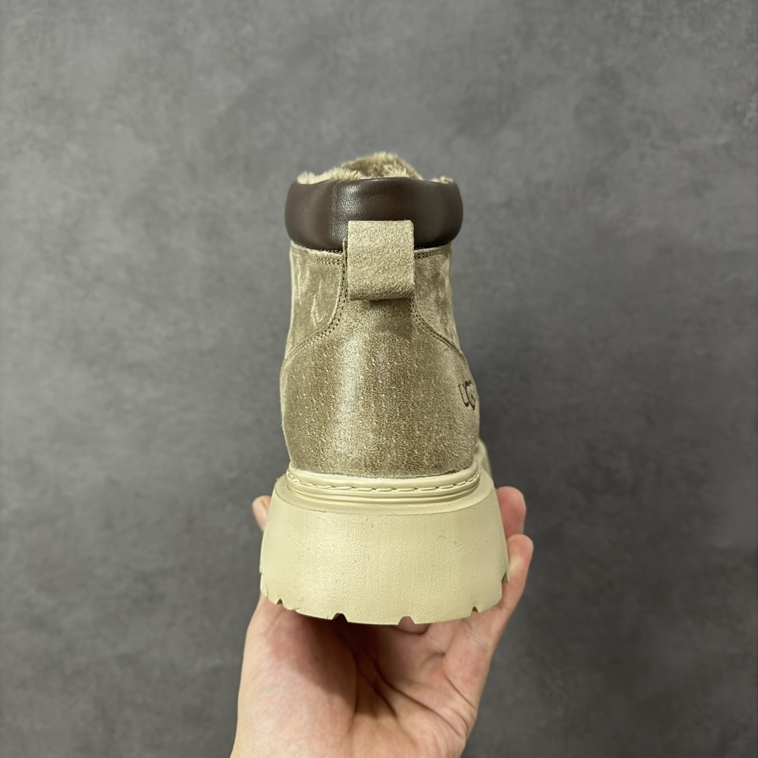 图片[4]-【广东纯原】UGG Tasman Weather Hybrid 塔斯曼混合系列户外中帮休闲马丁靴雪地靴 UGG秋冬新品（毛绒一体内里保暖锁热）秋冬必备 户外中帮休闲马丁靴雪地靴系列 # 代购专供品质 面料采用进口头层牛皮材质 鞋内里采用🔥毛茸一体内里保暖锁热。外置高弹Modern 外置防滑橡塑发泡超轻大底 系带设计 穿脱十分方便 采用TPU模压定型真皮鞋面材质#EVA轻翼外底防滑,耐磨性和良好的弹性！美国轻奢品牌 尺码：39 40 41 42 43 44 编码：TLB330340-选品中心