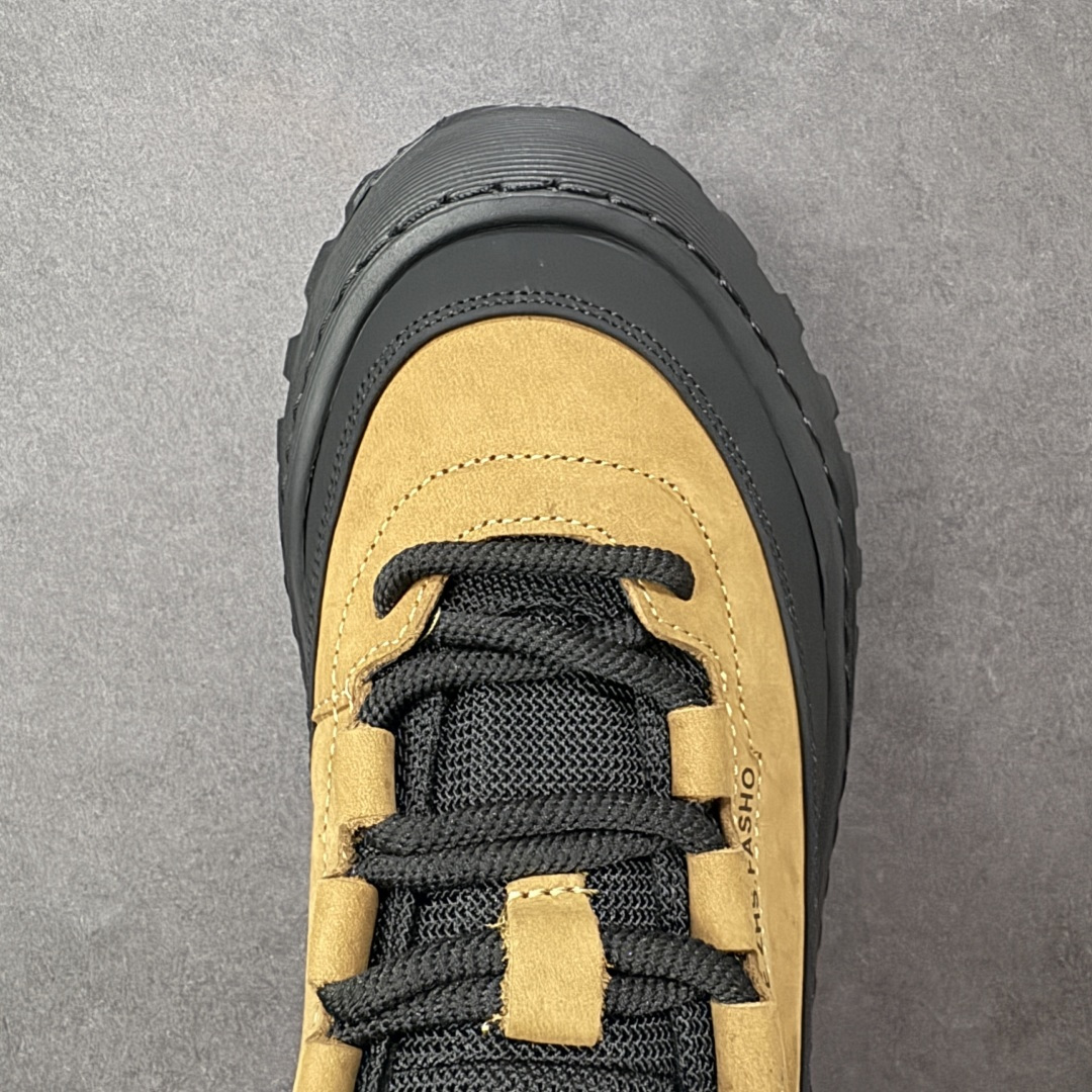 图片[8]-【广东纯原】ECCO爱步男款新款运动登山鞋 轻盈减震牛皮耐磨户外跑鞋 越野系列 甄选优质牛皮革搭配纺织衬里 防污透气，户外无忧 无惧旷野 提供出色的能量回弹和缓震支撑 长距离不累脚 驰骋百公里 直接注塑工艺连接鞋面与鞋底 一体成型，合脚稳固 贴合舒适 预防前冲 橡胶外底多地形适应，抓地耐磨 为每一次徒步提供稳定支撑 动态平衡 无惧陡坡 简约设计 穿型入野 尺码：38 39 40 41 42 43（皮鞋码） 编码：TLB350360-选品中心