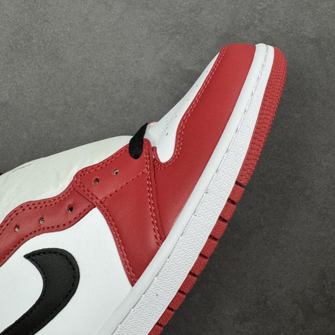 图片[5]-【公司级头层版】Air Jordan 1 High OG 高帮 芝加哥 AJ1 乔丹1代 aj1 乔1 高邦 金人吊牌 乔丹篮球鞋系列555088-101 采用正确头层皮组合荔枝纹头层皮革鞋面材质 中底注胶孔及缜密中底拉帮工艺 内置气垫及耐磨橡胶大底 尺码：36-47-选品中心