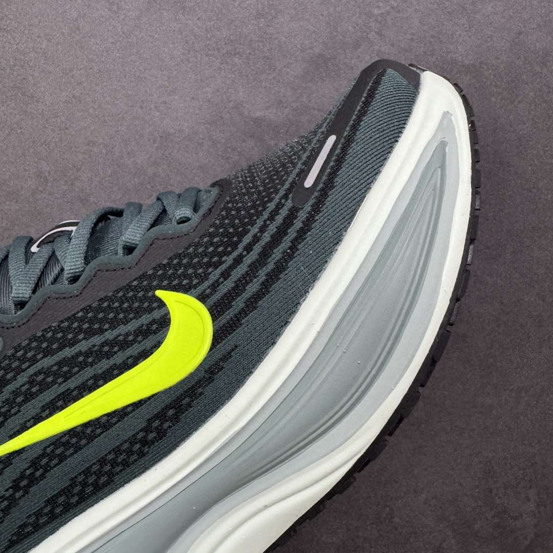 图片[5]-【公司级】Nike VOMERO PLUS轻盈跑鞋 公司级顶级版本 Nike VOMERO 18 舒适百搭防滑耐磨 低帮 休闲跑步鞋男女同款 货号：HV8150-300 尺码：40-45-选品中心