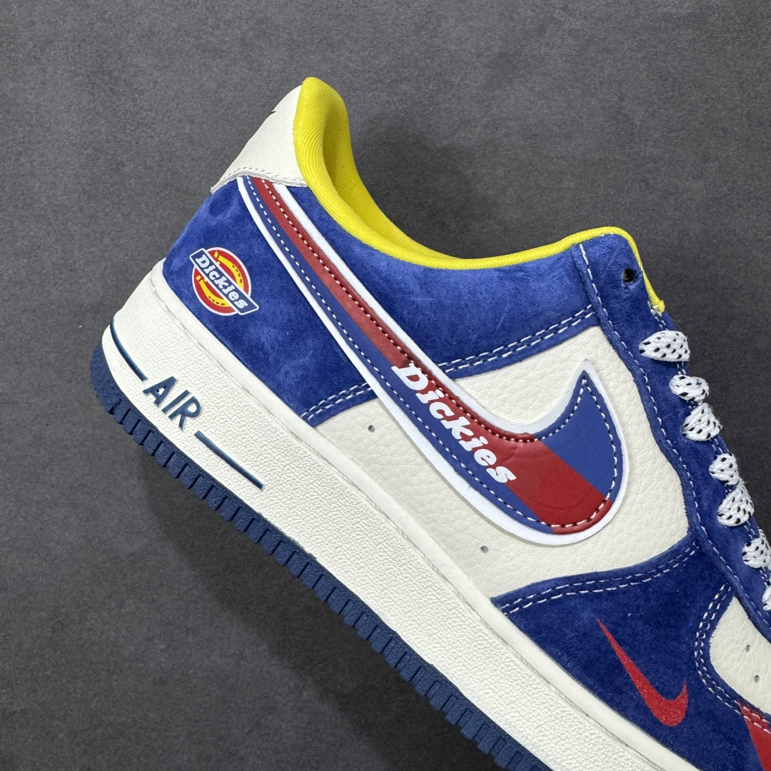 图片[5]-【定制版】NIke Air Force 1 \’07 Low “Dickies联名——白蓝猪八”空军一号 低帮 运动鞋 休闲鞋 折边针车 工艺难度大 原楦头原纸板 原装鞋盒 定制五金配件 内置全掌气垫 原厂鞋底 货号：SY1388-006 尺码：36 36.5 37.5 38 38.5 39 40 40.5 41 42 42.5 43 44 44.5 45 编码：HXSA310320-选品中心