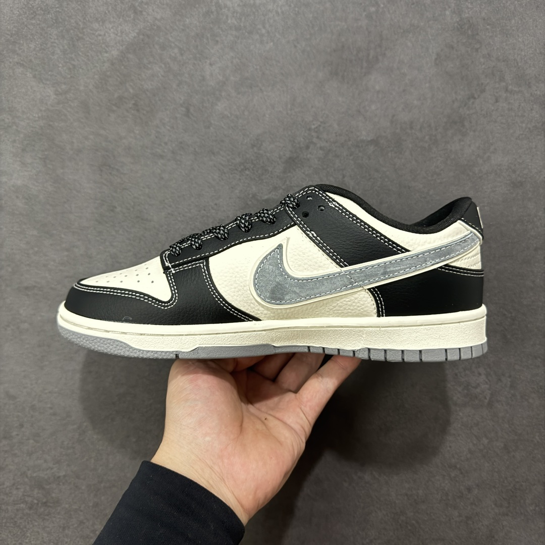 图片[2]-【定制版】Nike SB Dunk Low“ 斯图西联名—黑白熊猫” 周年高端定制 低帮休闲板鞋 定制鞋盒 大厂纯原品质出货 超高清洁度 皮料切割干净无任何毛边 细节完美 货号：DN3168-003 尺码：36 36.5 37.5 38 38.5 39 40 40.5 41 42 42.5 43 44 44.5 45 编码：HXSB330340-选品中心