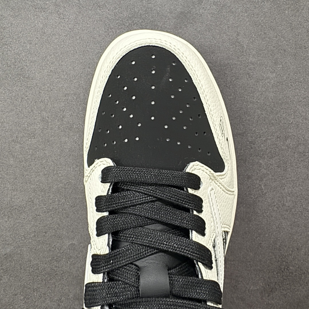 图片[8]-【定制版】Travis Scott x Fragment Design x Jordan Air Jordan 1 Low OG SP “闪电联名——米白黑” 高端定制 倒钩三方联名低帮篮球鞋 #定制鞋盒 大厂纯原品质出货 超高清洁度 皮料切割干净无任何毛边 细节完美 货号：XD0798-311 尺码： 36 36.5 37.5 38 38.5 39 40 40.5 41 42 42.5 43 44 44.5 45-选品中心