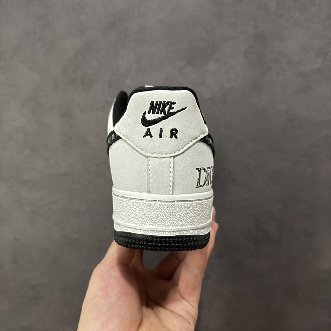 图片[4]-【定制版】Nike Air Force 1 \’07 Low “迪奥联名——花纹米灰黑”空军一号 高端定制 低帮 运动鞋 休闲鞋 折边针车 工艺难度大 原楦头原纸板 原装鞋盒 定制五金配件 内置全掌气垫 原厂鞋底 货号：BK0188-081 尺码：36 36.5 37.5 38 38.5 39 40 40.5 41 42 42.5 43 44 44.5 45 编码：HXSB310320-选品中心