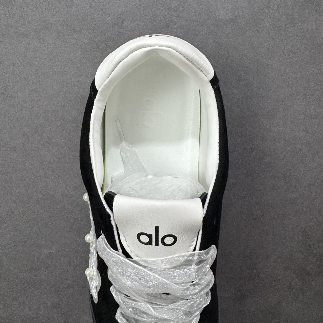 图片[7]-【定制版】alo yoga Sunset 月色舞曲 法式 少女 芭蕾风 生活休闲系带 阿甘鞋 德训鞋 原版开发 舒适百搭 网布减震透气支撑耐磨低帮 市面唯一独家私模打造 正确双层组合大底 ▪️包装：原版全套包装➕定制礼盒 ▪️面料：采用原版进口进口头层牛皮 ▪️内里垫脚：透气网➕定制内增高 ▪️大底： 原版定制防滑橡胶大底 ▪️货号：A0891U-Black(Team80-月色舞曲S-BOX) ▪️尺码：35-40 编码：TLB290300-选品中心