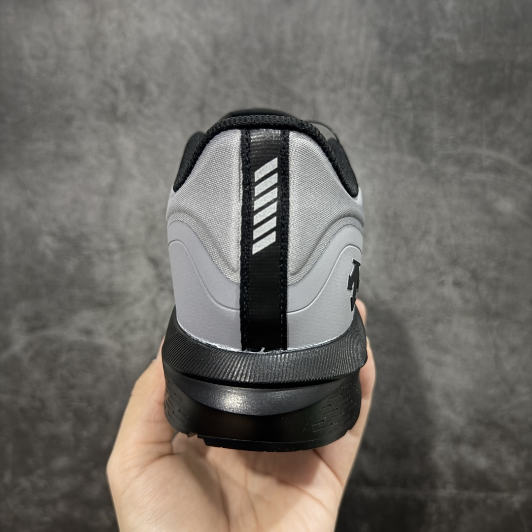 图片[4]-【莞产纯原】迪桑特DESCENTE RUNNING DFLUID流体鞋缓震BOA防水回弹支撑跑步鞋 男款 官方同步上架 适合技术路线单日徒步穿着 受到长途野外跑步鞋的启发 适合在变化的地形上进行快速轻快的徒步旅行穿着，舒适而有支撑性，使您充满信心。该设计与脚部融为一体，可最大限度地减少摩擦 尺码：39-45-选品中心