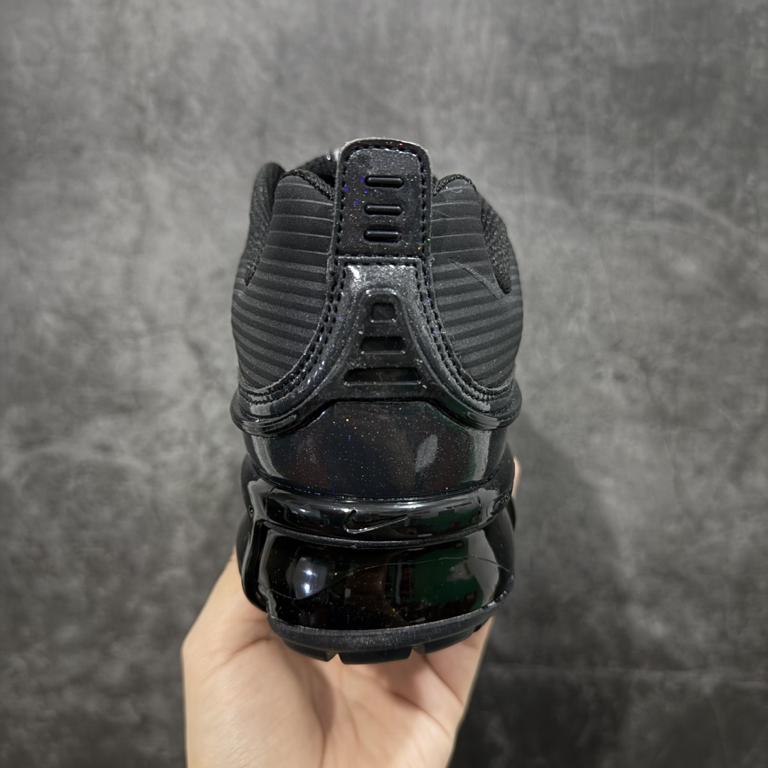 图片[4]-【YH纯原版】Nike Air Vapormax 360 全掌大气垫透气跑步鞋 CK2718-001  #鞋面依旧延续经典设计，中底则加入了 Vapormax气垫科技。值得一提的是气垫后跟处带有特殊的支架设计，致敬早期 Air Max360气垫提高稳定性的后跟支架。  尺码：35.5 36 36.5 37.5 38 38.5 39 40 40.5 41 42 42.5 43 44 44.5 45 46-选品中心