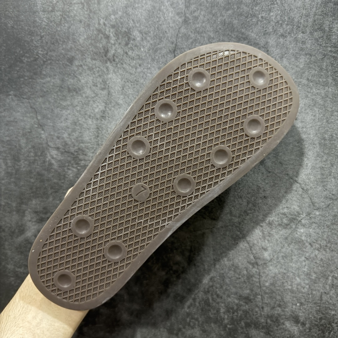 图片[9]-【神版】adidas originals Adimule 阿迪勃肯 黑色加绒款 舒适百搭 防磨包头一脚蹬拖鞋 货号：JP8729 尺码：35.5-45半码-选品中心