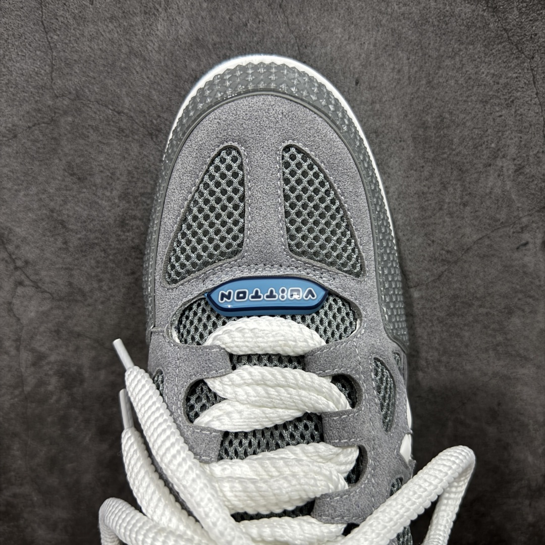 图片[5]-【纯原礼盒版】Louis Vuitton LV Skate时装走秀圆头系带运动鞋 完美鞋型超高的清洁度 零毛边线头瑕疵 全套原楦原纸版原鞋开模 全网最具灵魂的版型 正确原装黄色鞋盒 正确中底印花 鞋面印花3D高频深度立体 全鞋电脑针车 紧密相连 针距密度一致 环保乳胶注塑鞋垫 厚度脚感还原原版 皮面裁剪部位 统一油边封口工艺 原装橡胶大底含胶量大底组合零偏差 专柜全套包装 防尘袋 说明书 质保卡 男女鞋 尺码：35-46-选品中心