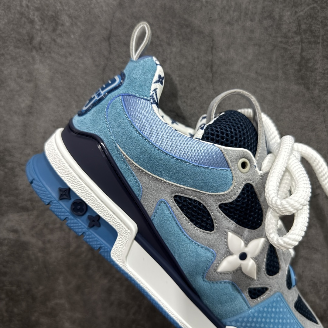 图片[7]-【纯原礼盒版】Louis Vuitton LV Skate时装走秀圆头系带运动鞋 完美鞋型超高的清洁度 零毛边线头瑕疵 全套原楦原纸版原鞋开模 全网最具灵魂的版型 正确原装黄色鞋盒 正确中底印花 鞋面印花3D高频深度立体 全鞋电脑针车 紧密相连 针距密度一致 环保乳胶注塑鞋垫 厚度脚感还原原版 皮面裁剪部位 统一油边封口工艺 原装橡胶大底含胶量大底组合零偏差 专柜全套包装 防尘袋 说明书 质保卡 男女鞋 尺码：35-46-选品中心