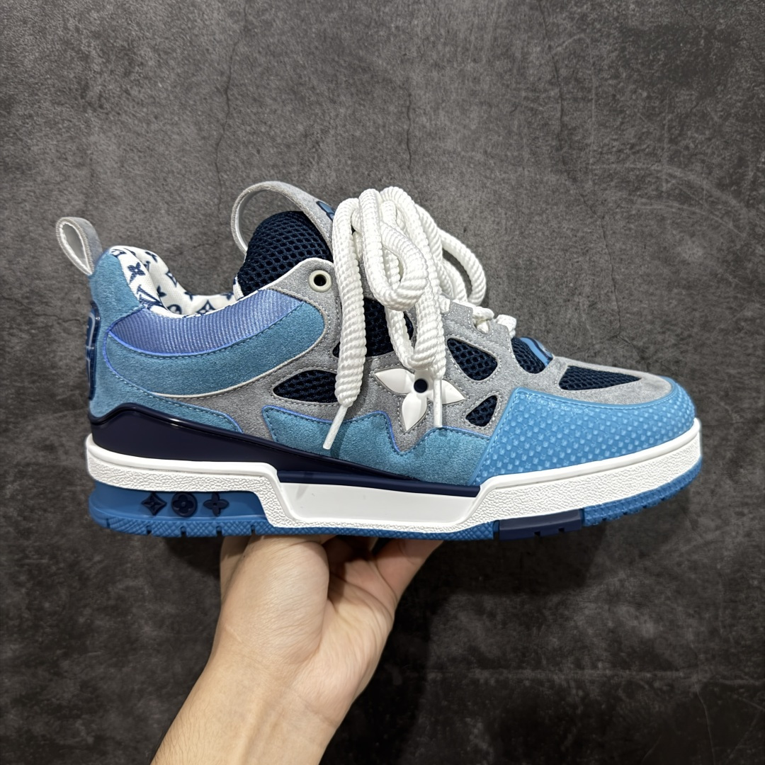 【纯原礼盒版】Louis Vuitton LV Skate时装走秀圆头系带运动鞋 完美鞋型超高的清洁度 零毛边线头瑕疵 全套原楦原纸版原鞋开模 全网最具灵魂的版型 正确原装黄色鞋盒 正确中底印花 鞋面印花3D高频深度立体 全鞋电脑针车 紧密相连 针距密度一致 环保乳胶注塑鞋垫 厚度脚感还原原版 皮面裁剪部位 统一油边封口工艺 原装橡胶大底含胶量大底组合零偏差 专柜全套包装 防尘袋 说明书 质保卡 男女鞋 尺码：35-46-选品中心