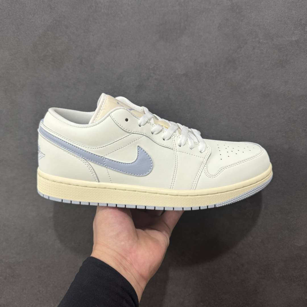 【K版纯原】Air Jordan AJ1 Low 低帮 灰绿 DC0774-106 全新流水线出品 市场第二梯队最强版 全部原鞋开发 原楦原纸板开发 全鞋电脑针车 原厂内置全掌气垫 原盒内在原标 唯一Zp原版鞋带绑法 免检产品 全新2022版型 全头层皮料 完美零毛边处理 原厂配置全掌气垫 价格定位良心 新配色陆续出货 尺码： 36-46-选品中心