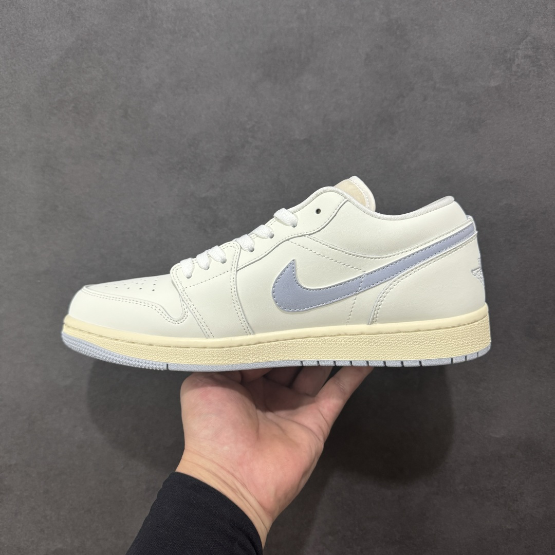 图片[2]-【K版纯原】Air Jordan AJ1 Low 低帮 灰绿 DC0774-106 全新流水线出品 市场第二梯队最强版 全部原鞋开发 原楦原纸板开发 全鞋电脑针车 原厂内置全掌气垫 原盒内在原标 唯一Zp原版鞋带绑法 免检产品 全新2022版型 全头层皮料 完美零毛边处理 原厂配置全掌气垫 价格定位良心 新配色陆续出货 尺码： 36-46-选品中心