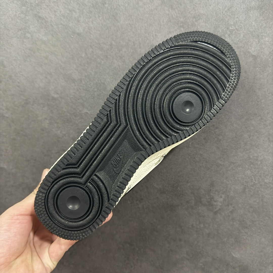 图片[9]-【定制版】Nike Air Force 1\’07 Low 巴黎世家联名 四银勾 空军一号低帮休闲板鞋  #原楦头原纸板 原装鞋盒 定制五金配件 内置全掌气垫 原厂鞋底 货号：DD1928-309  尺码：36 36.5 37.5 38 38.5 39 40 40.5 41 42 42.5 43 44 44.5 45-选品中心