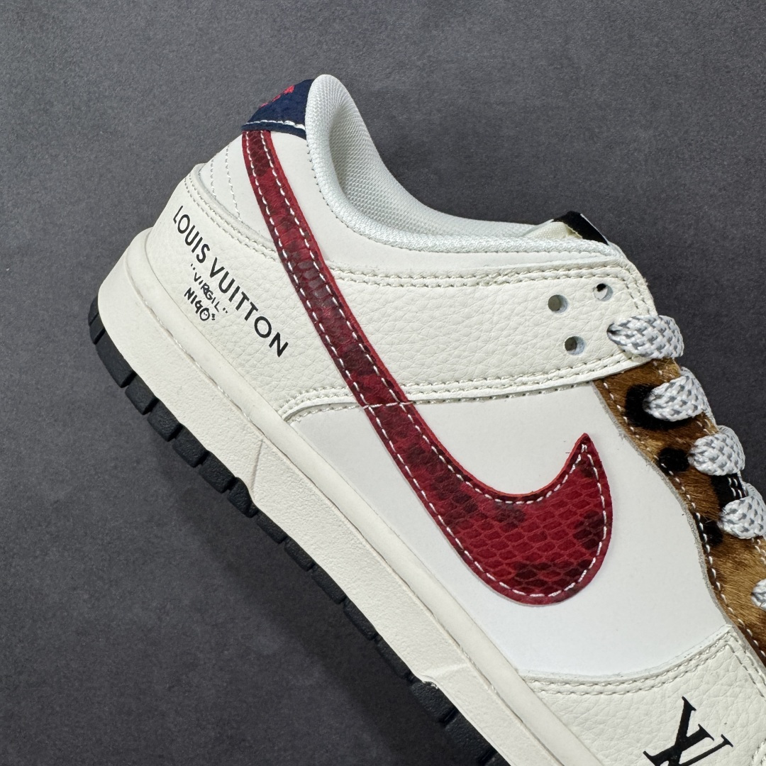 图片[6]-【定制版】Nike SB Dunk Low“LV联名——暗红勾” 周年高端定制 低帮休闲板鞋 定制鞋盒 大厂纯原品质出货 超高清洁度 皮料切割干净无任何毛边 细节完美 货号：XS6089-627 尺码：36 36.5 37.5 38 38.5 39 40 40.5 41 42 42.5 43 44 44.5 45 编码：HXSB330340-选品中心