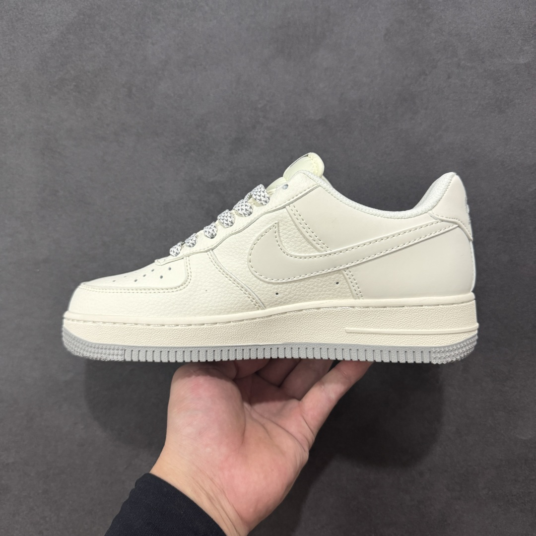图片[2]-【定制版】NIke Air Force 1 \’07 Low “NIKE——米灰”空军一号 低帮 运动鞋 休闲鞋 折边针车 工艺难度大 原楦头原纸板 原装鞋盒 定制五金配件 内置全掌气垫 原厂鞋底 货号：XX3168-185 尺码：36 36.5 37.5 38 38.5 39 40 40.5 41 42 42.5 43 44 44.5 45-选品中心