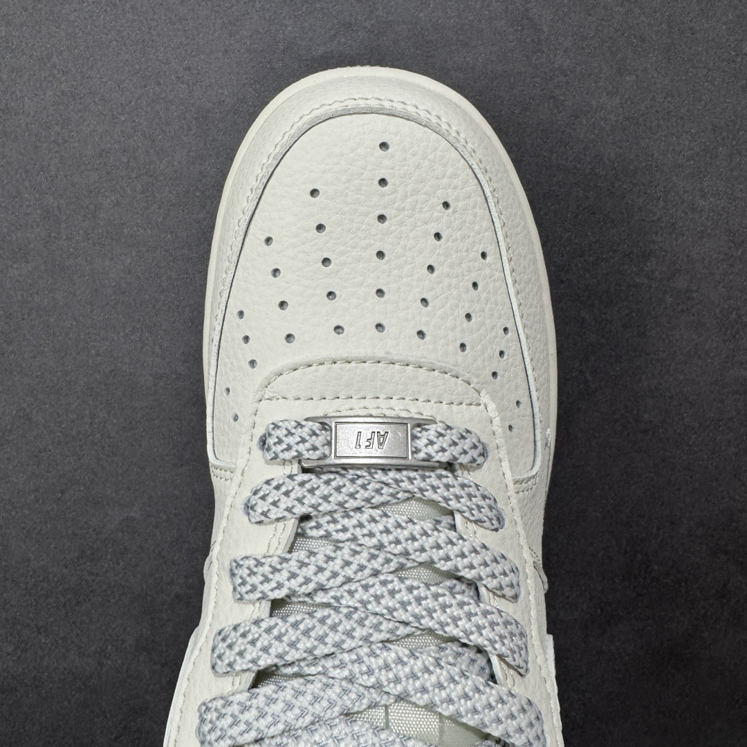 图片[8]-【定制版】NIke Air Force 1 \’07 Low “NIKE——米灰”空军一号 低帮 运动鞋 休闲鞋 折边针车 工艺难度大 原楦头原纸板 原装鞋盒 定制五金配件 内置全掌气垫 原厂鞋底 货号：XX3168-185 尺码：36 36.5 37.5 38 38.5 39 40 40.5 41 42 42.5 43 44 44.5 45-选品中心