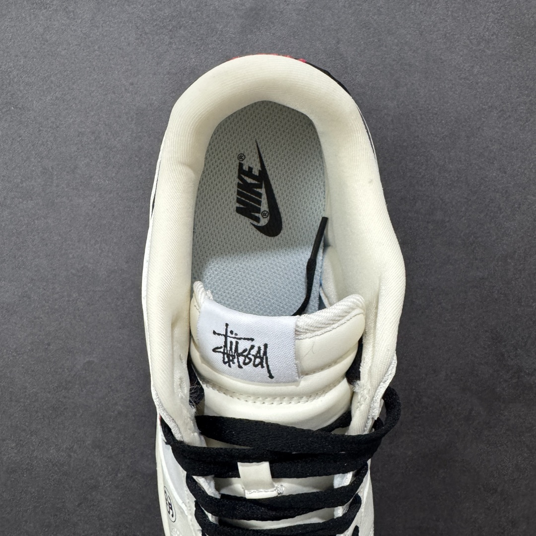 图片[7]-【定制版】Nike SB Dunk Low“斯图西联名——白黑红” 高端定制 低帮休闲板鞋 定制鞋盒 Ortholite鞋垫透气防臭 大厂纯原品质出货 超高清洁度 皮料切割干净无任何毛边 细节完美 货号：YF9511-913 尺码： 36 36.5 37.5 38 38.5 39 40 40.5 41 42 42.5 43 44 44.5 45-选品中心