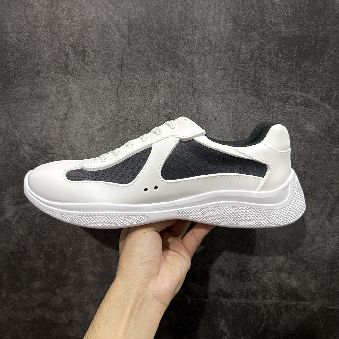 图片[2]-【广东纯原版】Prada America\’s Cup 普拉达 运动鞋 经过重新设计 全新面料和颜色为它注入新的当代精神 这款航海风系带运动鞋 最初在上世纪90年代为LunaRossa船员设计 现在以彩色橡胶和Bike织物重新演绎 Prada LineaRossa徽标彰显经典态度 尺码：36 37 38 39 40 41 42 43 44 45 46 47-选品中心