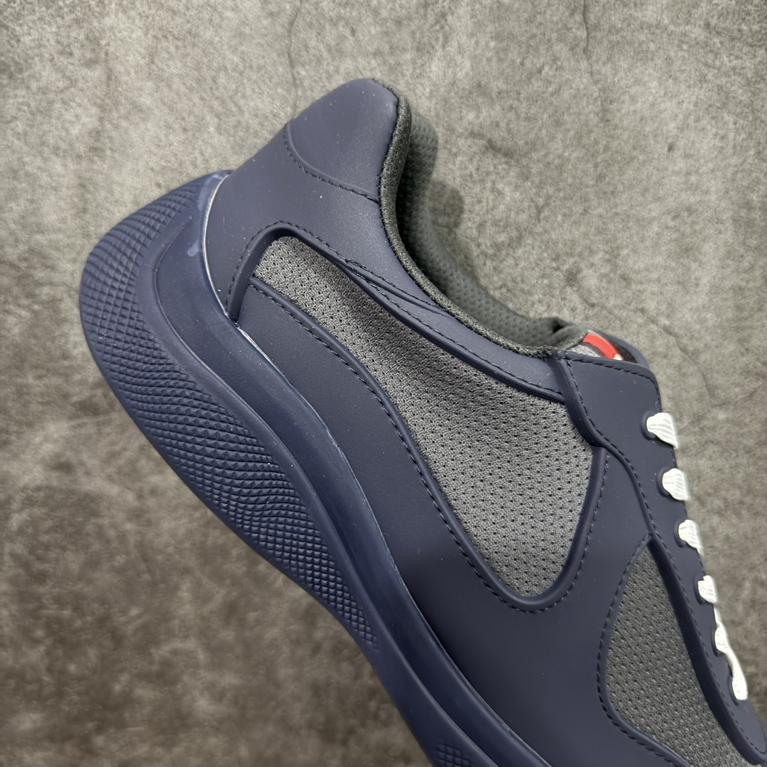图片[7]-【广东纯原版】Prada America\’s Cup 普拉达 运动鞋 经过重新设计 全新面料和颜色为它注入新的当代精神 这款航海风系带运动鞋 最初在上世纪90年代为LunaRossa船员设计 现在以彩色橡胶和Bike织物重新演绎 Prada LineaRossa徽标彰显经典态度 尺码：36 37 38 39 40 41 42 43 44 45 46 47-选品中心