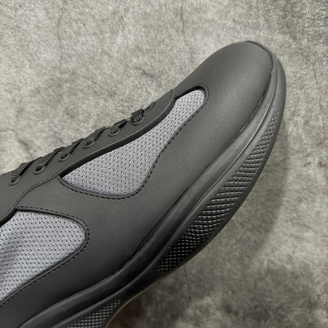 图片[6]-【广东纯原版】Prada America\’s Cup 普拉达 运动鞋 经过重新设计 全新面料和颜色为它注入新的当代精神 这款航海风系带运动鞋 最初在上世纪90年代为LunaRossa船员设计 现在以彩色橡胶和Bike织物重新演绎 Prada LineaRossa徽标彰显经典态度 尺码：36 37 38 39 40 41 42 43 44 45 46 47-选品中心