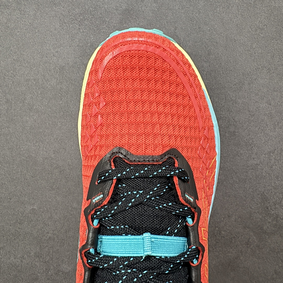 图片[8]-【公司级】亚瑟士跑步鞋男鞋新款GEL-TRABUCO 13低帮缓震训练运动鞋 Trabuco 13是ASICS的一款高山系列越野跑鞋，融合了Flyte Foam Blast+中底技术、GEL单元和全覆盖Grip外底，提供出色的稳定性与保护，而其轻盈的设计令其适合崎岖地形。**它融合了密集的Flyte Foam Blast+中底技术、后部GEL减震单元，以及编织型岩石板和全覆盖的ASICS Grip外底，提供4毫米和5毫米不同高度的凸耳设计。鞋面采用柔软网眼材质，全衬里构造可有效防止碎屑侵入。 货号：1011B973-020 尺码：36 37 37.5 38 39 39.5 40.5 41.5 42 42.5 43.5 44 45-选品中心