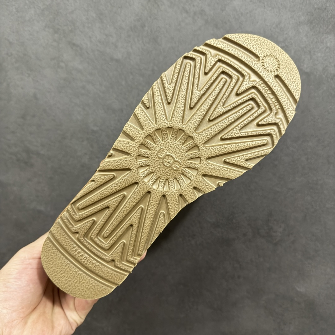 图片[9]-【莞产版本】平台外贸专供UGG 女子雪地靴 1174512 十年品牌制鞋代工厂生产线出品 注重每一处细节 隆丰A级真羊皮毛一体 完全遵循ZP工艺流程打造 尺码：35 36 37 38 39 40-选品中心