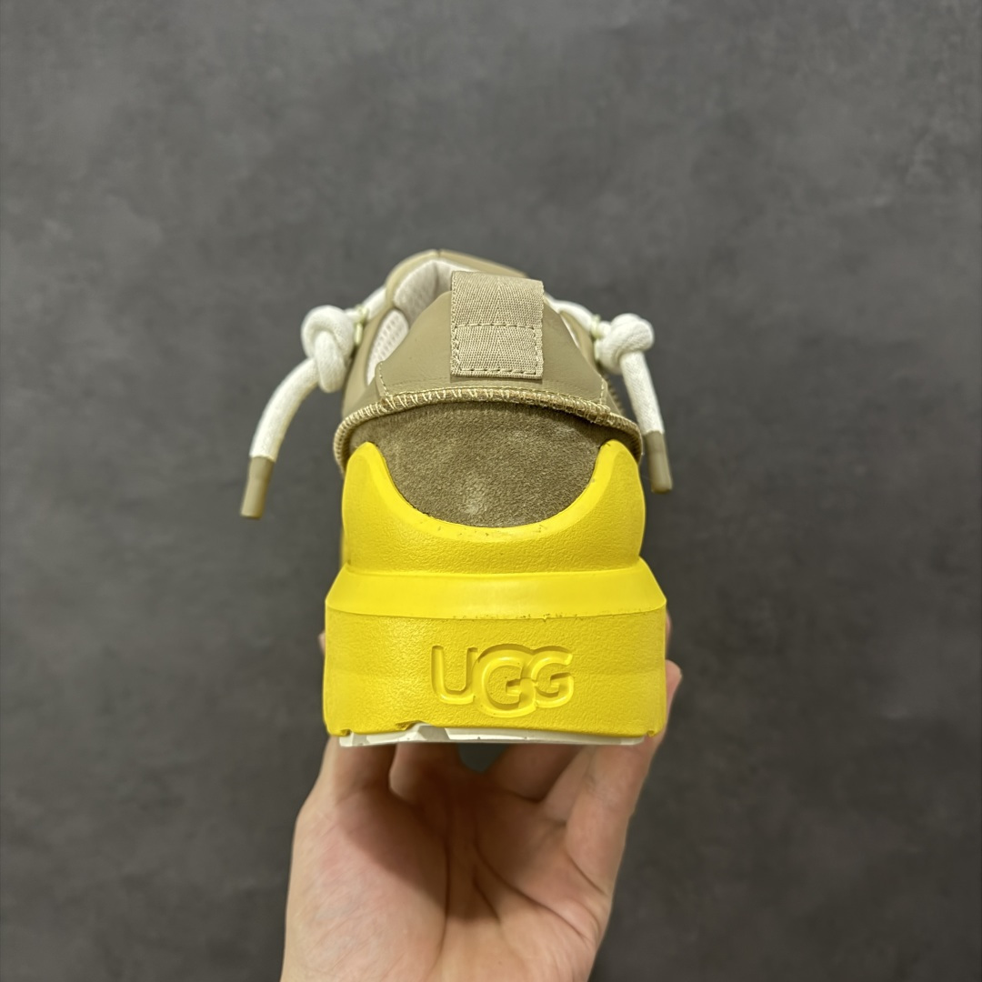 图片[4]-（男鞋贵20） 【SP顶级版】UGG Heritage 中性雪地靴面包鞋 1170910 秋冬羊毛一体雪地靴 原代工厂隆丰A级真羊毛皮一体完全遵循正平正品，精选A级羊皮毛一体材质，内里毛绒如云朵般包裹双脚，白带恒温属性一寒锁温抗冻，股季透气排湿，让双脚时刻处于干爽舒适的状态，轻量化设计搭配柔韧鞋底，每一步都似踩在软垫上，再加上贴合足型的弧度与足跟支撑，无论是居家休憩,外出通勤还是日常跑腿，全天行走也无负担。 从经典高筒靴到简约拖鞋，从基础中性色到潮流设计，既能与牛仔裤、卫衣打造随性日常，也能搭配裙子、男女同款更能轻松适配情侣穿搭。 优质羊皮毛天生耐磨损，搭配扎实工艺与防水科技加持，能抵御日常磨损与雨雪侵袭。一双穿数年仍能保持柔软质感💪🏻 尺码：35-45-选品中心