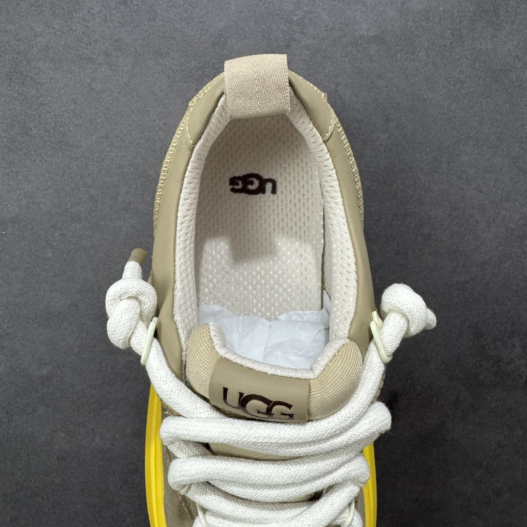 图片[7]-（男鞋贵20） 【SP顶级版】UGG Heritage 中性雪地靴面包鞋 1170910 秋冬羊毛一体雪地靴 原代工厂隆丰A级真羊毛皮一体完全遵循正平正品，精选A级羊皮毛一体材质，内里毛绒如云朵般包裹双脚，白带恒温属性一寒锁温抗冻，股季透气排湿，让双脚时刻处于干爽舒适的状态，轻量化设计搭配柔韧鞋底，每一步都似踩在软垫上，再加上贴合足型的弧度与足跟支撑，无论是居家休憩,外出通勤还是日常跑腿，全天行走也无负担。 从经典高筒靴到简约拖鞋，从基础中性色到潮流设计，既能与牛仔裤、卫衣打造随性日常，也能搭配裙子、男女同款更能轻松适配情侣穿搭。 优质羊皮毛天生耐磨损，搭配扎实工艺与防水科技加持，能抵御日常磨损与雨雪侵袭。一双穿数年仍能保持柔软质感💪🏻 尺码：35-45-选品中心