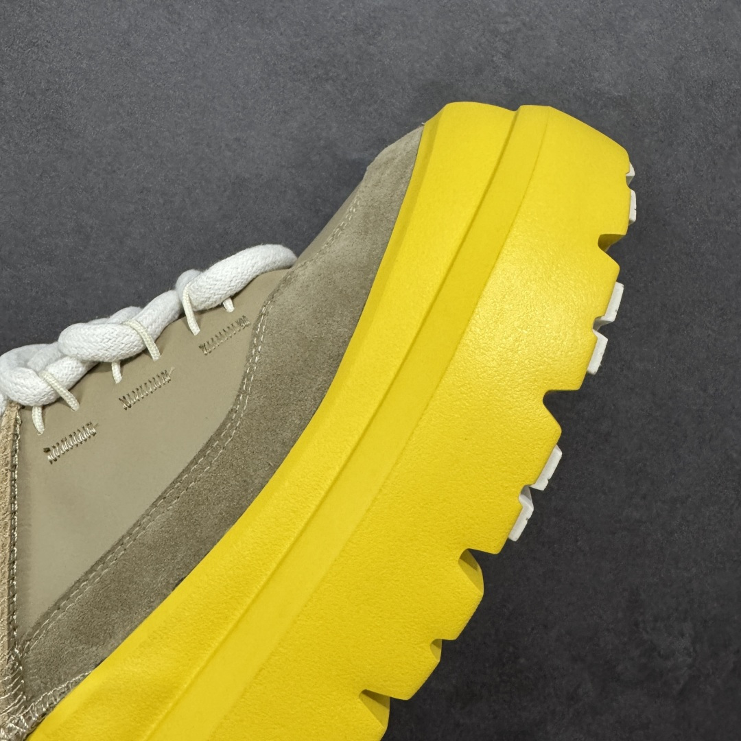 图片[5]-（男鞋贵20） 【SP顶级版】UGG Heritage 中性雪地靴面包鞋 1170910 秋冬羊毛一体雪地靴 原代工厂隆丰A级真羊毛皮一体完全遵循正平正品，精选A级羊皮毛一体材质，内里毛绒如云朵般包裹双脚，白带恒温属性一寒锁温抗冻，股季透气排湿，让双脚时刻处于干爽舒适的状态，轻量化设计搭配柔韧鞋底，每一步都似踩在软垫上，再加上贴合足型的弧度与足跟支撑，无论是居家休憩,外出通勤还是日常跑腿，全天行走也无负担。 从经典高筒靴到简约拖鞋，从基础中性色到潮流设计，既能与牛仔裤、卫衣打造随性日常，也能搭配裙子、男女同款更能轻松适配情侣穿搭。 优质羊皮毛天生耐磨损，搭配扎实工艺与防水科技加持，能抵御日常磨损与雨雪侵袭。一双穿数年仍能保持柔软质感💪🏻 尺码：35-45-选品中心