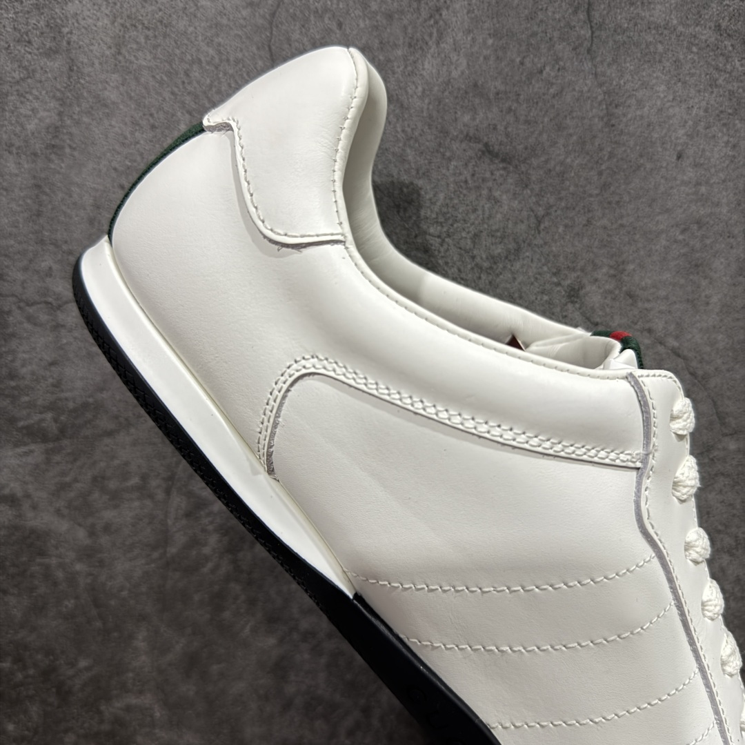 图片[7]-【莞产礼盒版】GUCCI 古驰 Shift 皮革圆头系带低帮生活休闲鞋 新款Gucci Shift系列直接美晕 做旧设计 复古又随性Gucci正式发布全新“Gucci Shift”运动鞋系列。该系列从品牌深厚的马术传统汲取灵感，以经典Web条纹为核心，融合多元材质与现代设计，展现品牌标志性的传承与创新 轻盈舒适的穿着感搭配极简廓形，营造出利落而摩登的气质。麂皮、帆布及科技面料的丰富组合，与大胆的配色与设计相得益彰，一同展现更具个性的优雅与活力 尺码：35 36 37 38 39 40 41 42 43 44-选品中心